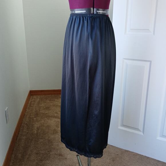 Vintage Nylon Skirt Half Slip with Lace Hem 26W / 28W ZELIG STRAUSS CO black - Picture 3 of 10
